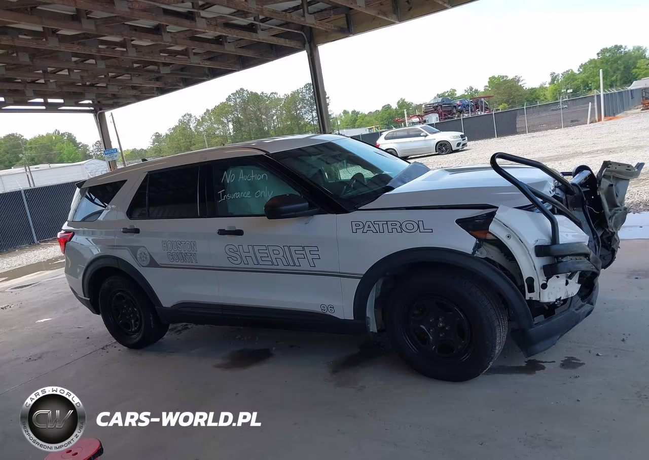 2022 Ford Police Interceptor Utility VIN:1FM5K8AC2NGC23772 - 14