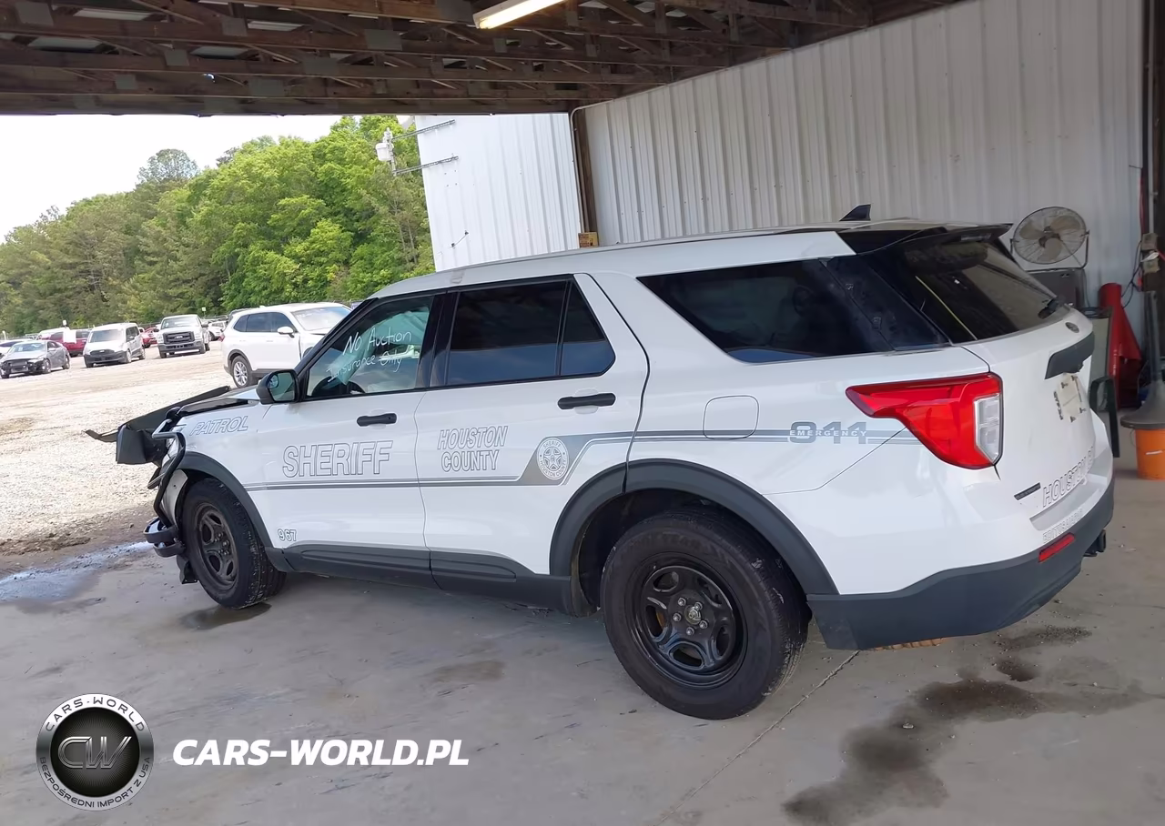 2022 Ford Police Interceptor Utility VIN:1FM5K8AC2NGC23772 - 15