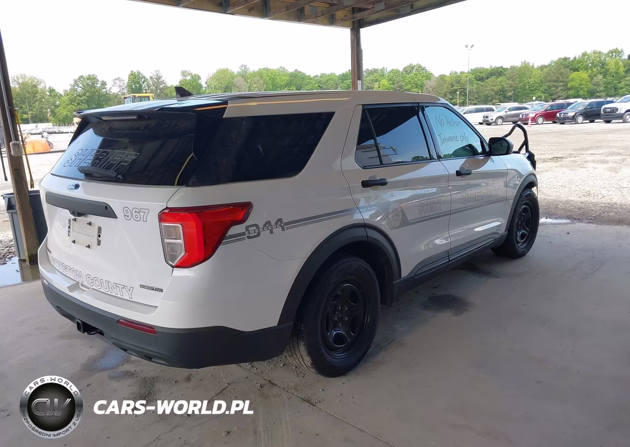 2022 Ford Police Interceptor Utility VIN:1FM5K8AC2NGC23772 - 4