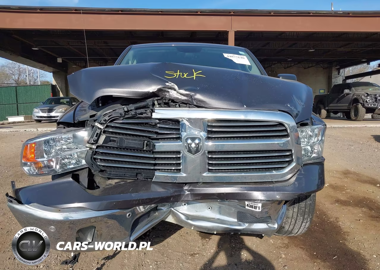 2019 Ram 1500 Classic Big Horn 4X4 6'4 Box VIN:1C6RR7TT5KS576497 - 12