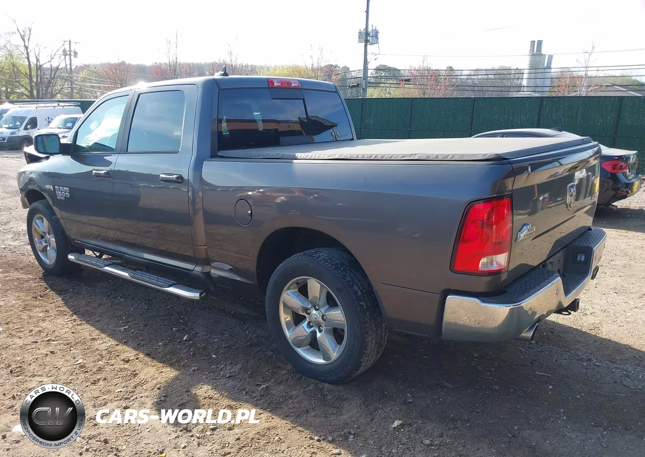 2019 Ram 1500 Classic Big Horn 4X4 6'4 Box VIN:1C6RR7TT5KS576497 - 3