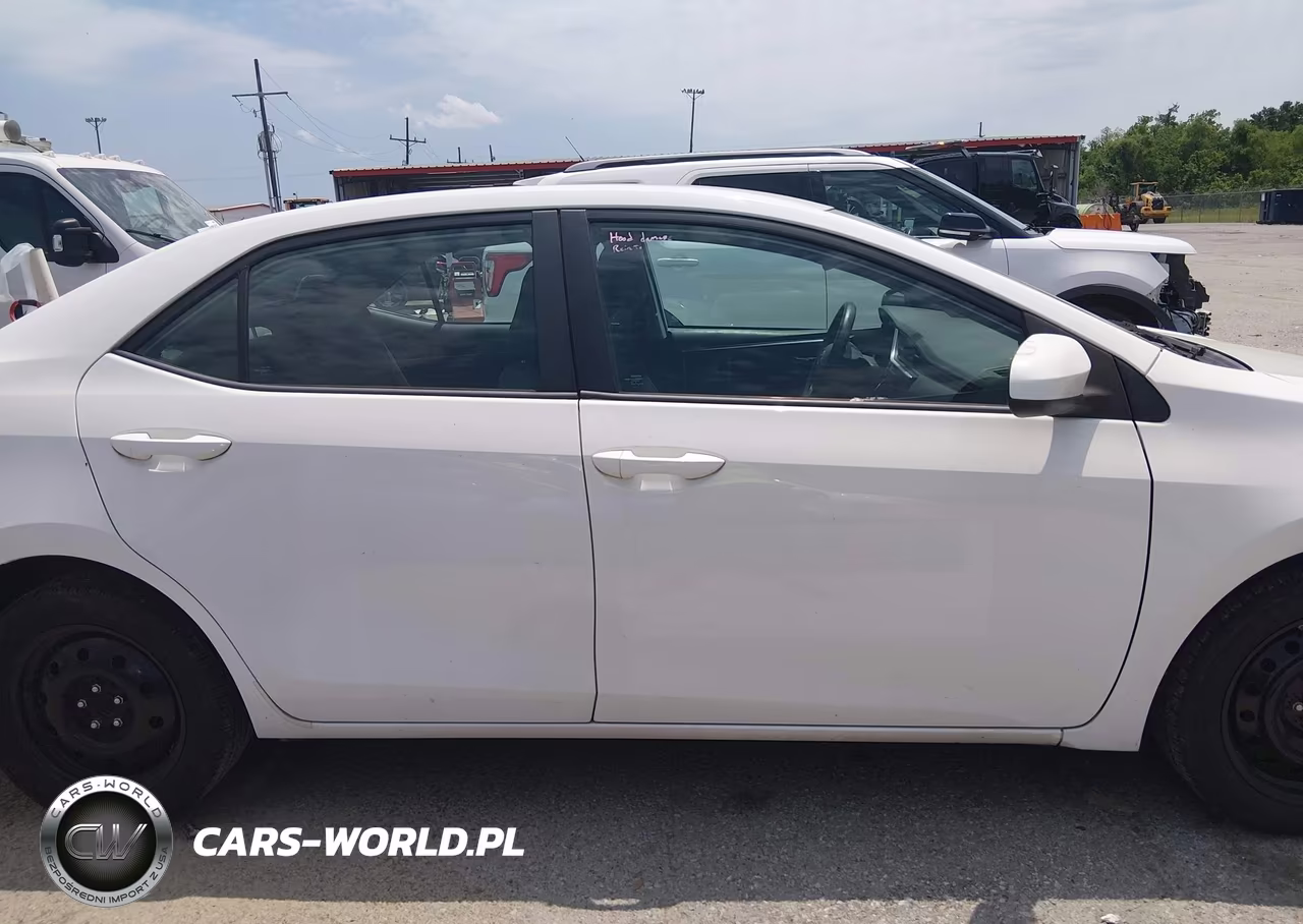 2017 Toyota Corolla Le VIN:2T1BURHE6HC810445 - 14