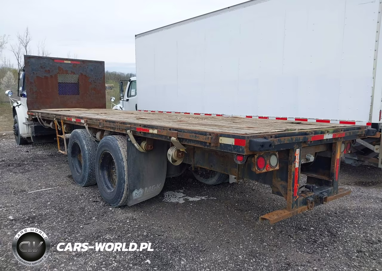 2013 Freightliner M2 106 Medium Duty VIN:3ALHCYBS9DDFJ1914 - 3