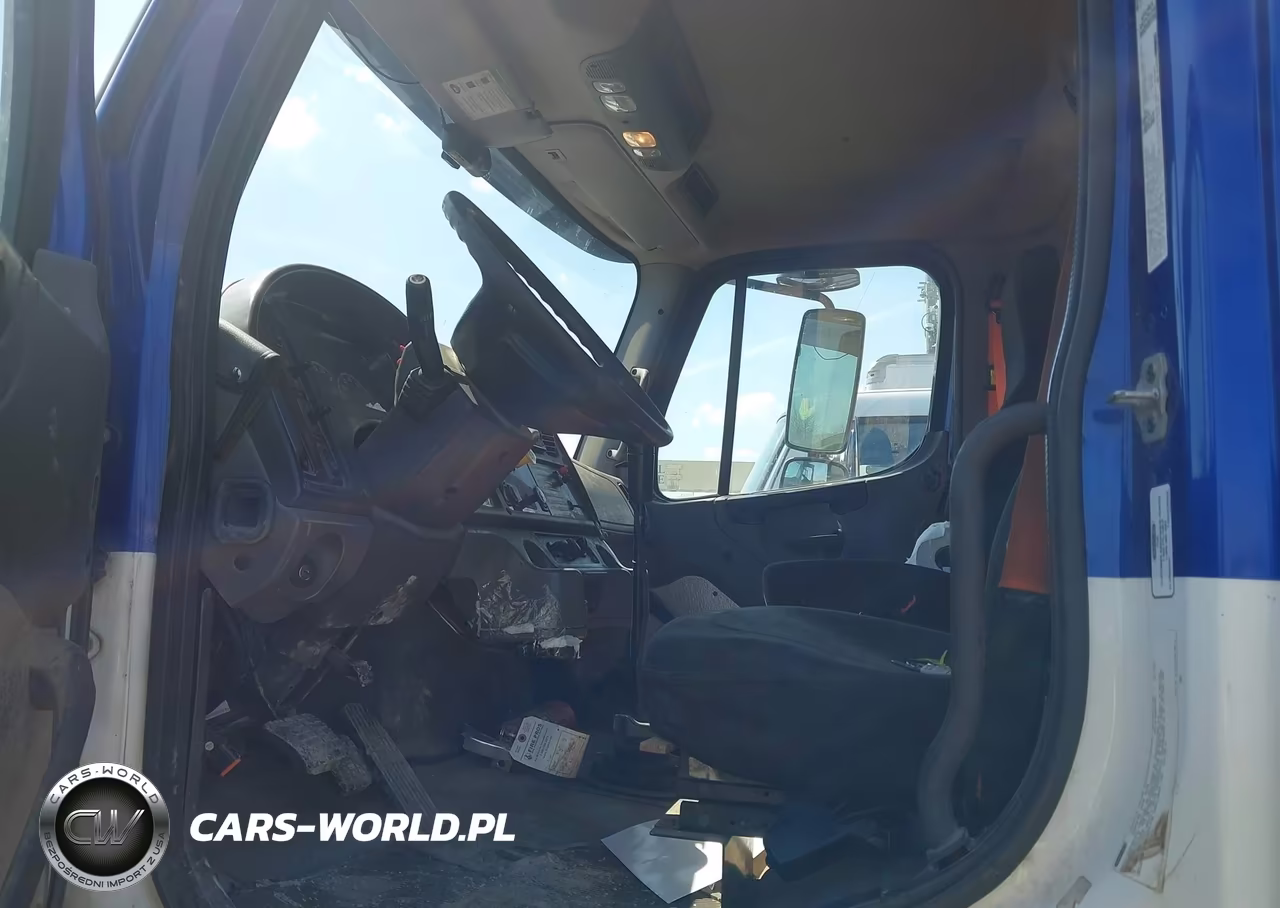 2013 Freightliner M2 106 Medium Duty VIN:3ALHCYBS9DDFJ1914 - 7