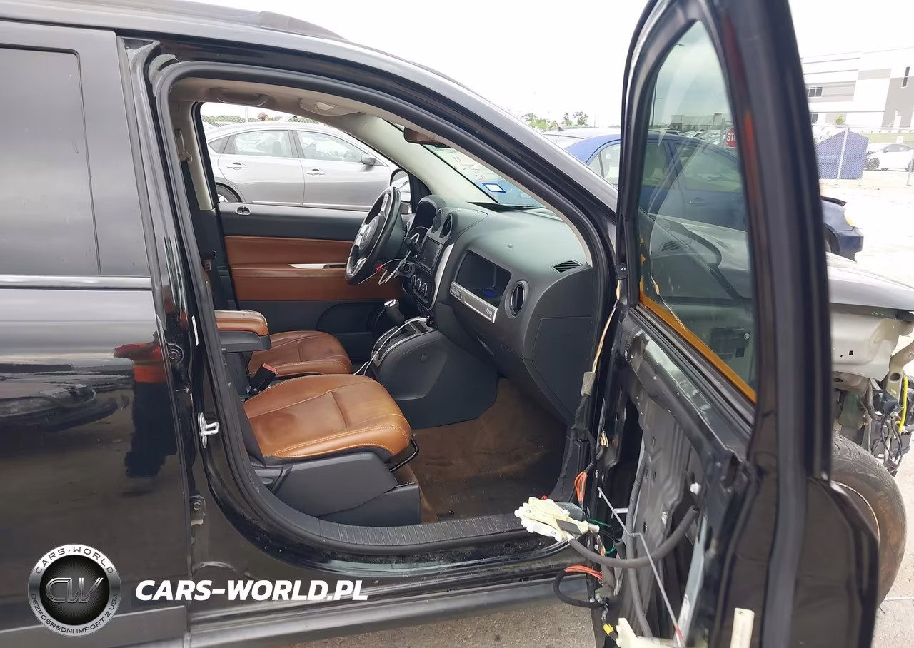 2014 Jeep Compass Limited VIN:1C4NJDCB9ED734627 - 5