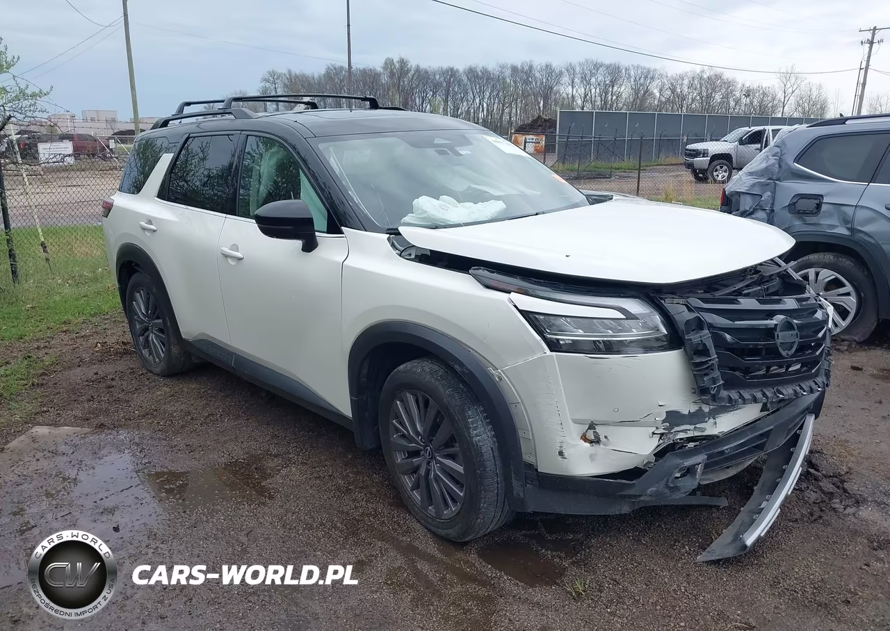 2023 Nissan Pathfinder Sl 4Wd