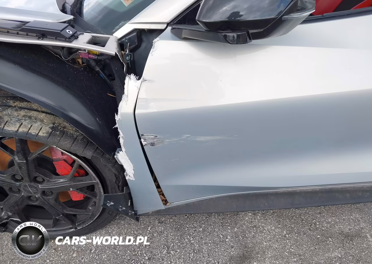 2021 Chevrolet Corvette Stingray Rwd 3Lt VIN:1G1YC3D48M5108604 - 13