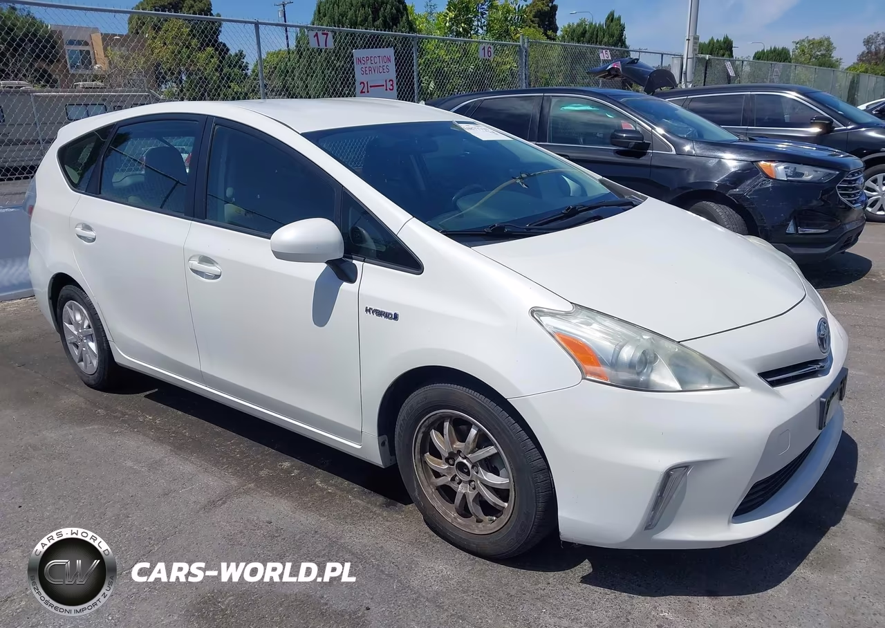 2012 Toyota Prius V Three – zdjęcie 1 z 16