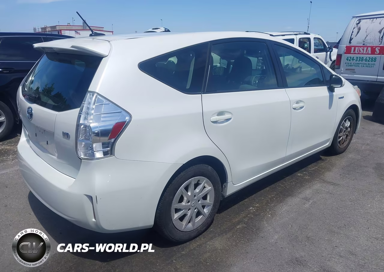 2012 Toyota Prius V Three VIN:JTDZN3EU0C3050437 - 4