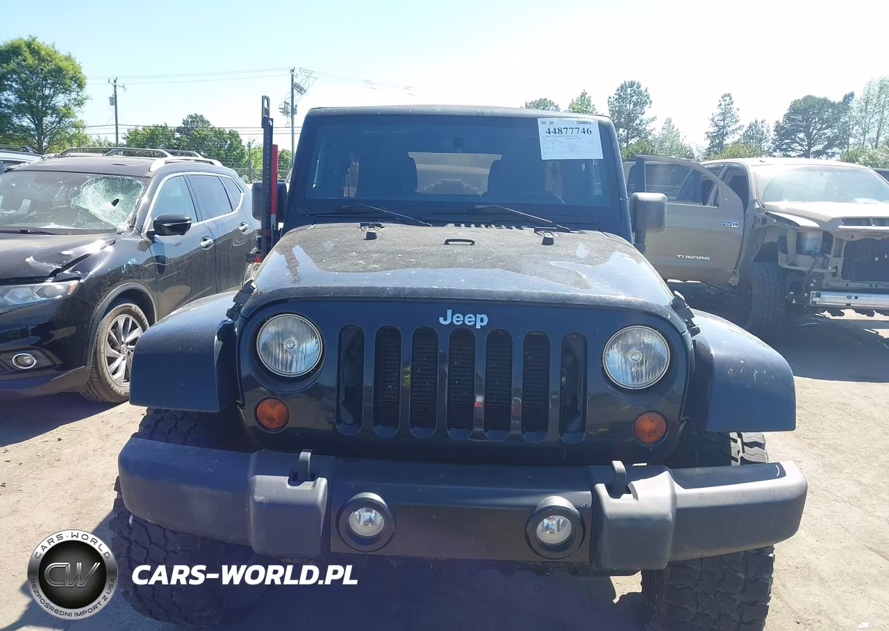 2012 Jeep Wrangler Unlimited Sahara VIN:1C4BJWEG5CL169660 - 12
