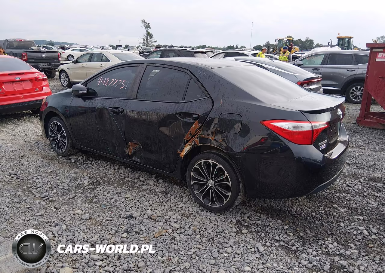 2014 Toyota Corolla S Plus VIN:2T1BURHE5EC210799 - 3