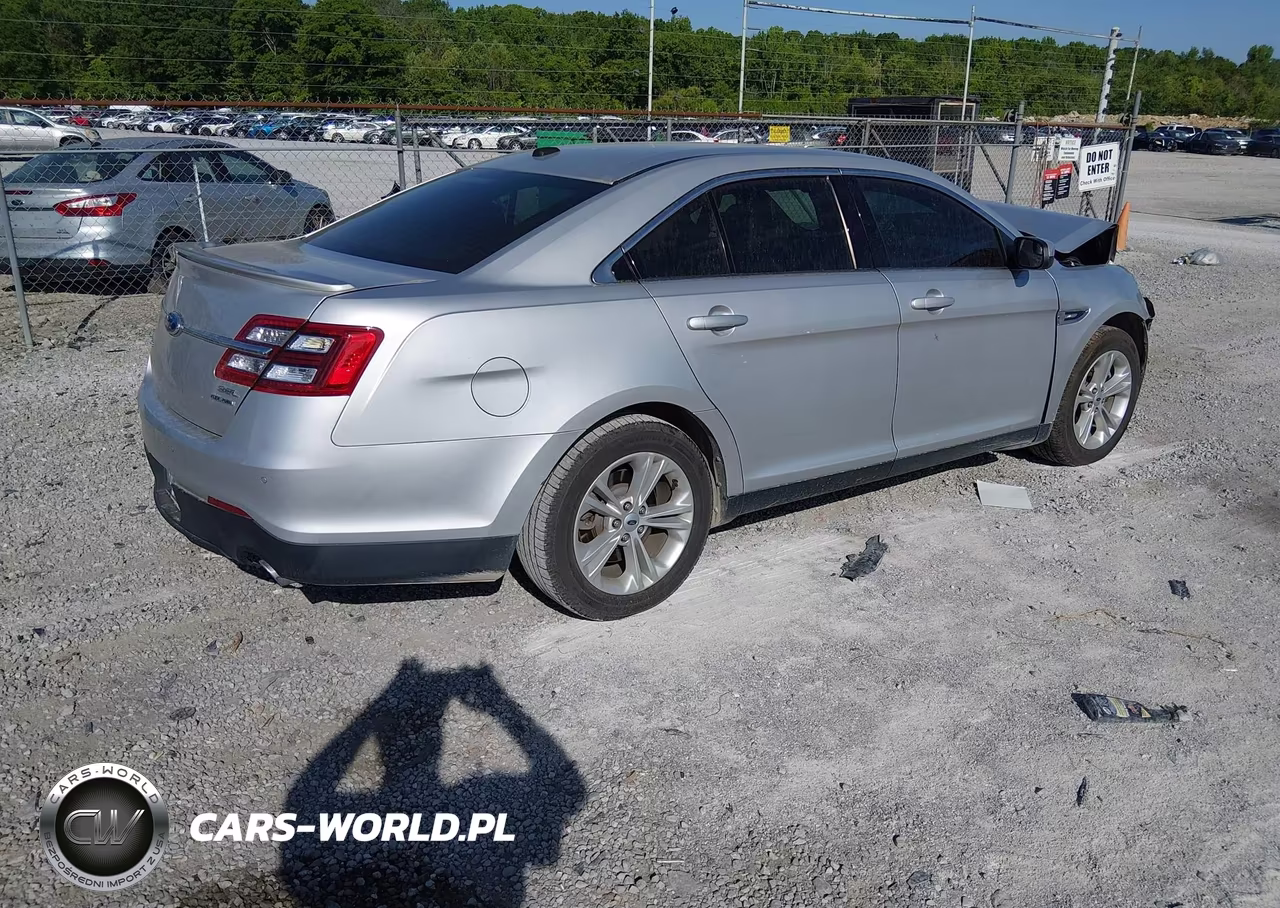 2013 Ford Taurus Sel VIN:1FAHP2E82DG102668 - 4