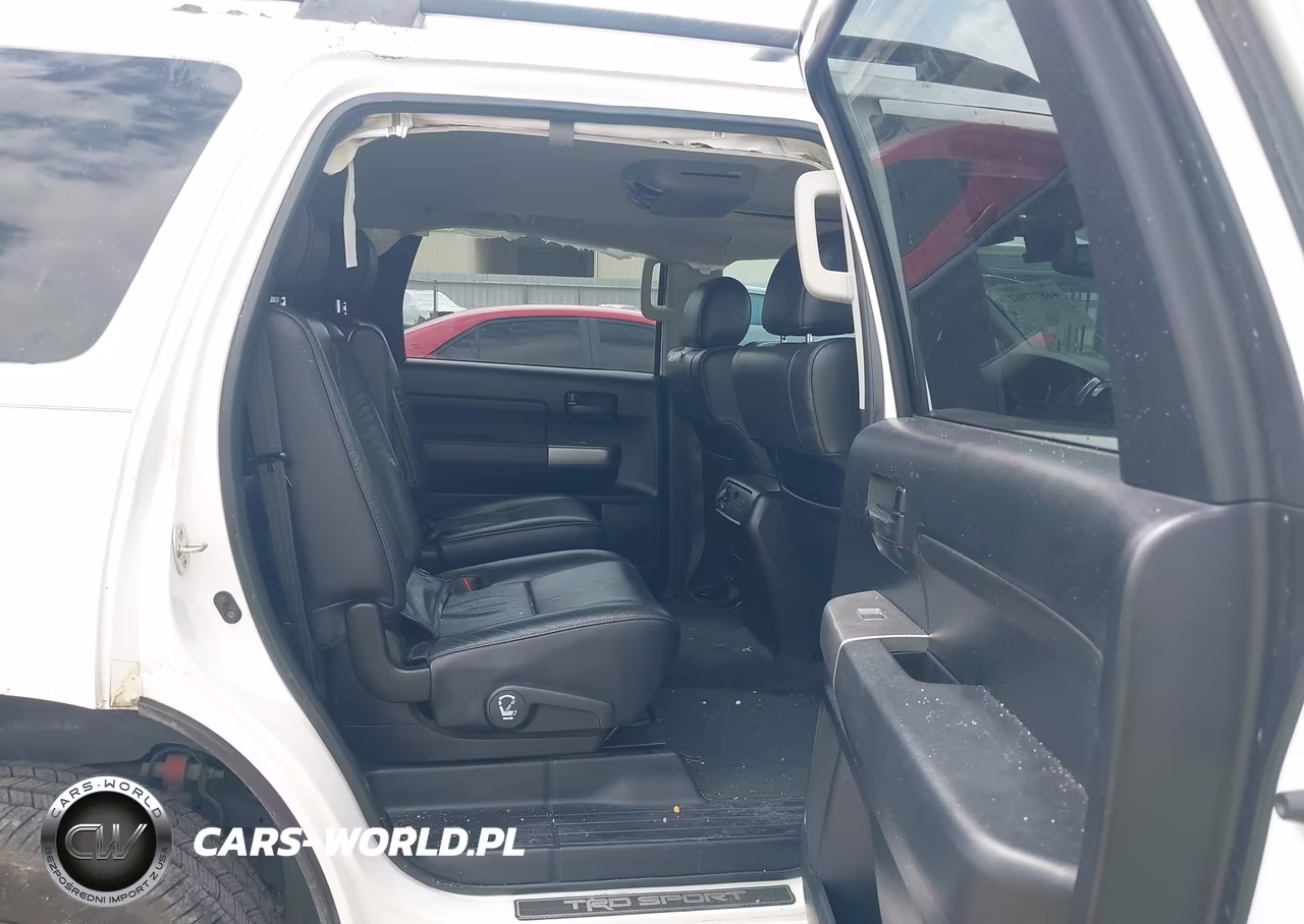 2018 Toyota Sequoia Trd Sport VIN:5TDZY5G11JS071251 - 8