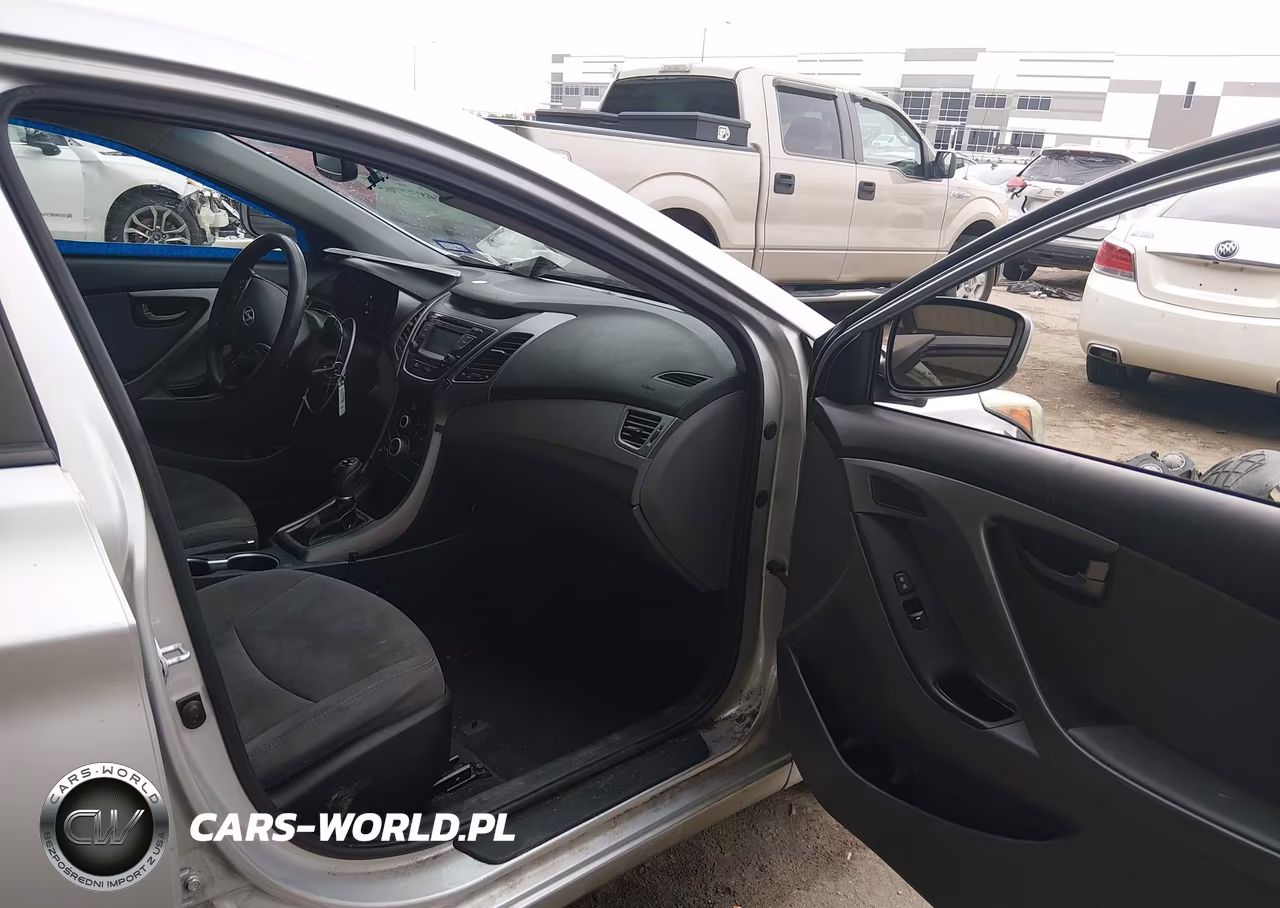 2015 Hyundai Elantra Se VIN:5NPDH4AE0FH562245 - 5
