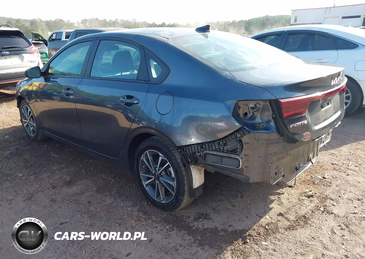 2024 Kia Forte Lxs VIN:3KPF24AD7RE755681 - 3