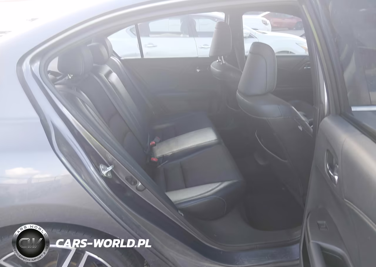 2016 Honda Accord Sport VIN:1HGCR2F50GA036715 - 8