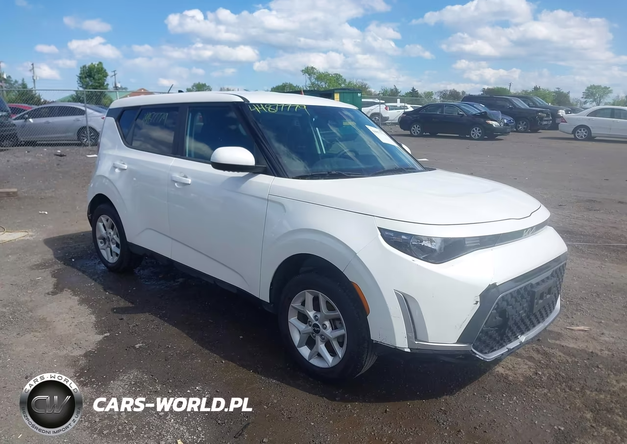 2023 Kia Soul Lx