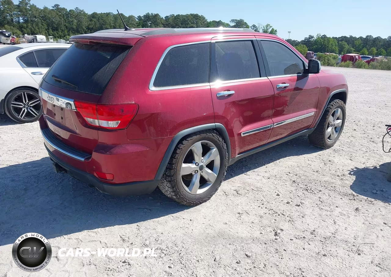 2013 Jeep Grand Cherokee Overland VIN:1C4RJFCG2DC643857 - 4
