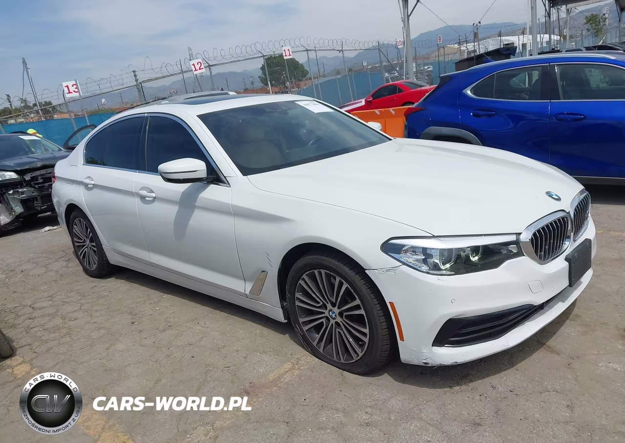 2019 BMW 530I