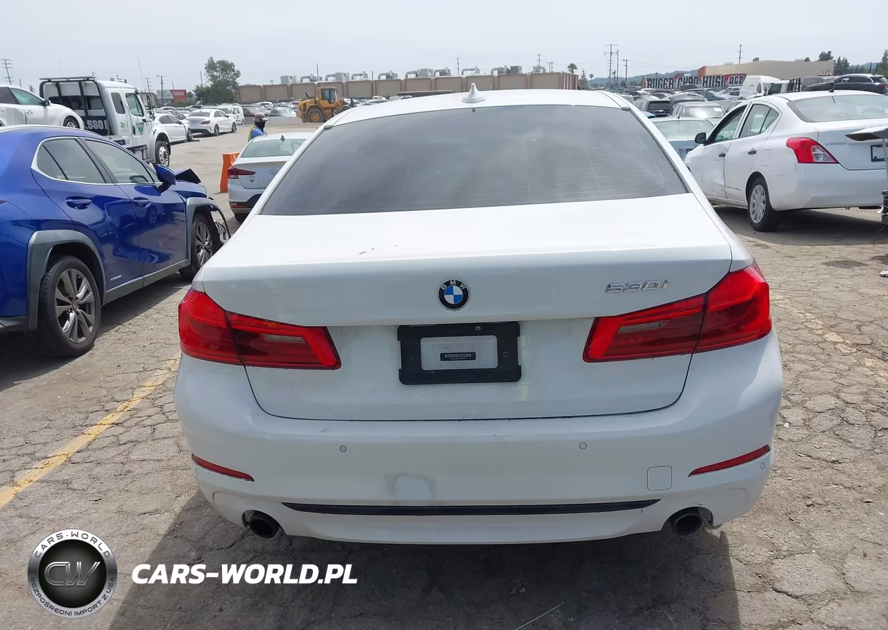2019 BMW 530I VIN:WBAJA5C57KWW49359 - 15