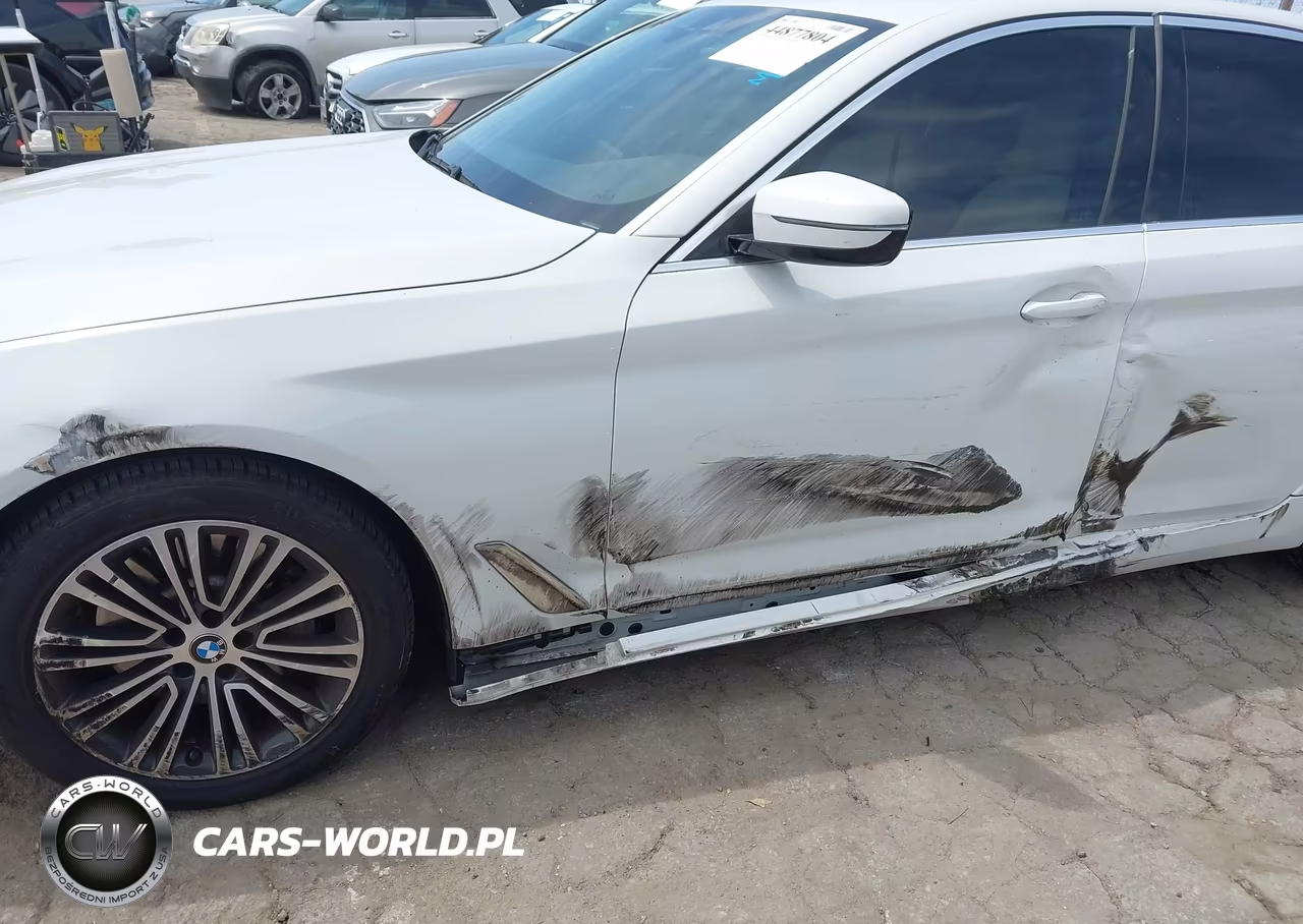 2019 BMW 530I VIN:WBAJA5C57KWW49359 - 6