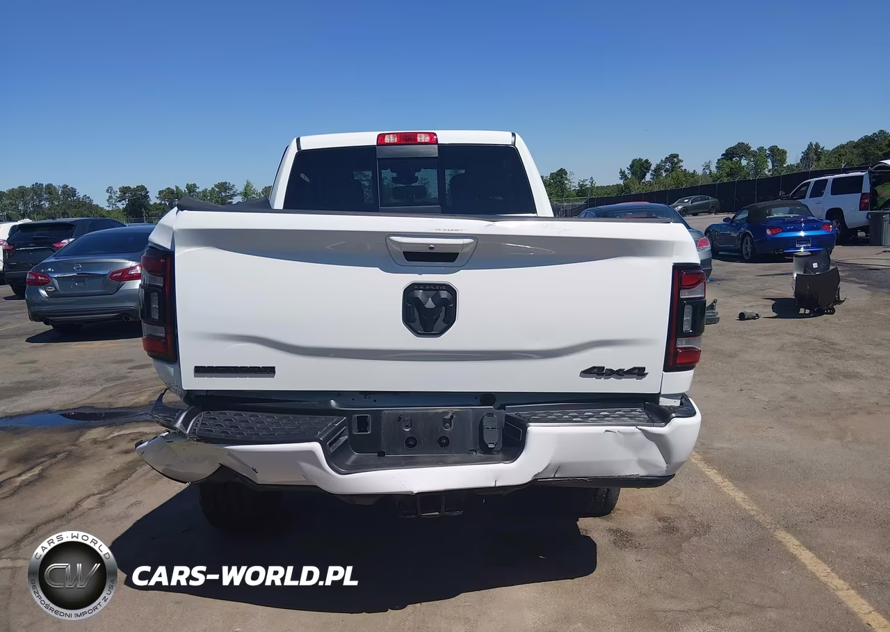 2024 Ram 2500 Big Horn 4X4 6'4 Box VIN:3C6UR5DJ5RG335620 - 15