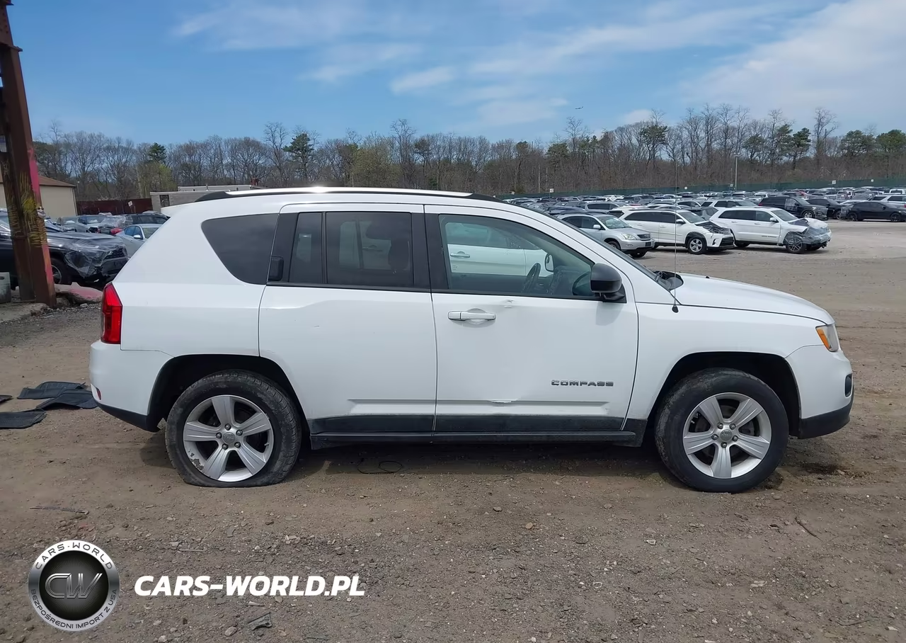 2011 Jeep Compass VIN:1J4NF1FB7BD244723 - 13