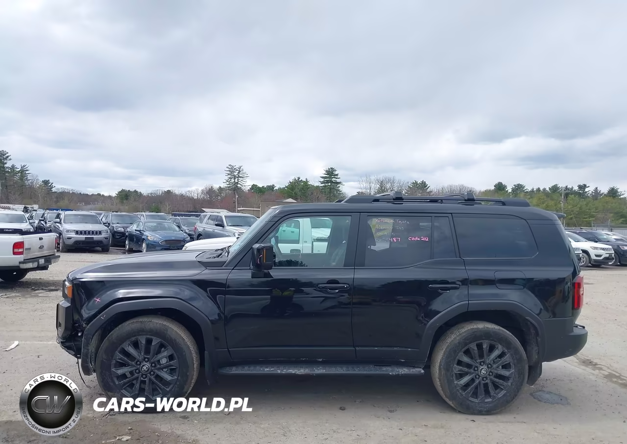 2025 Toyota Land Cruiser VIN:JTEABFAJ2S5017151 - 14