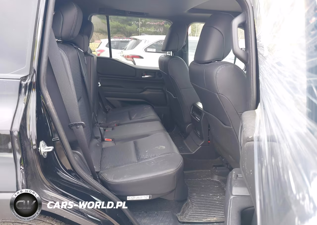 2025 Toyota Land Cruiser VIN:JTEABFAJ2S5017151 - 8