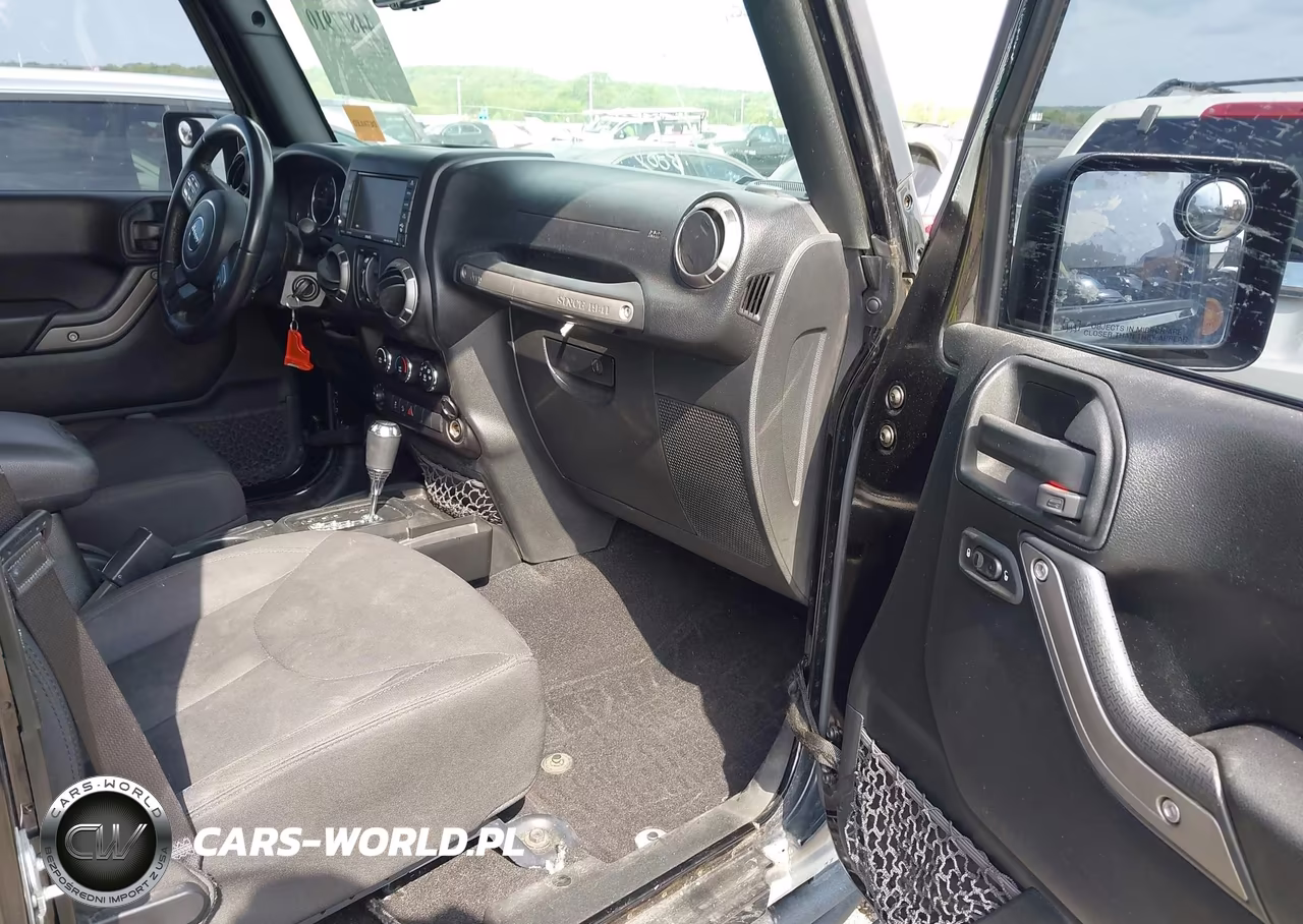 2018 Jeep Wrangler Jk Unlimited Sport S 4X4 VIN:1C4BJWDG1JL843320 - 5