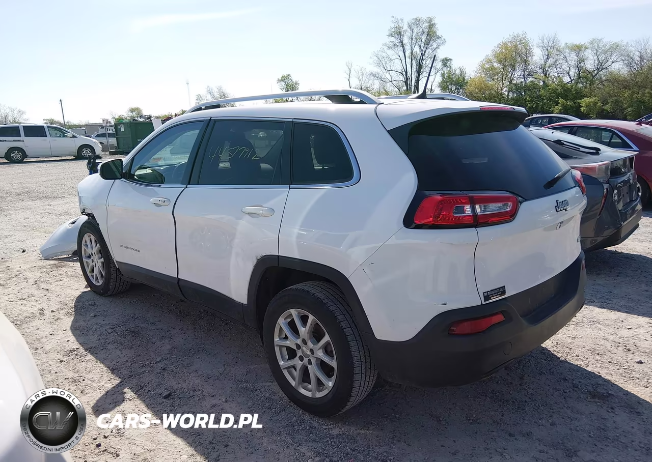 2018 Jeep Cherokee Latitude Plus Fwd VIN:1C4PJLLB7JD540353 - 15