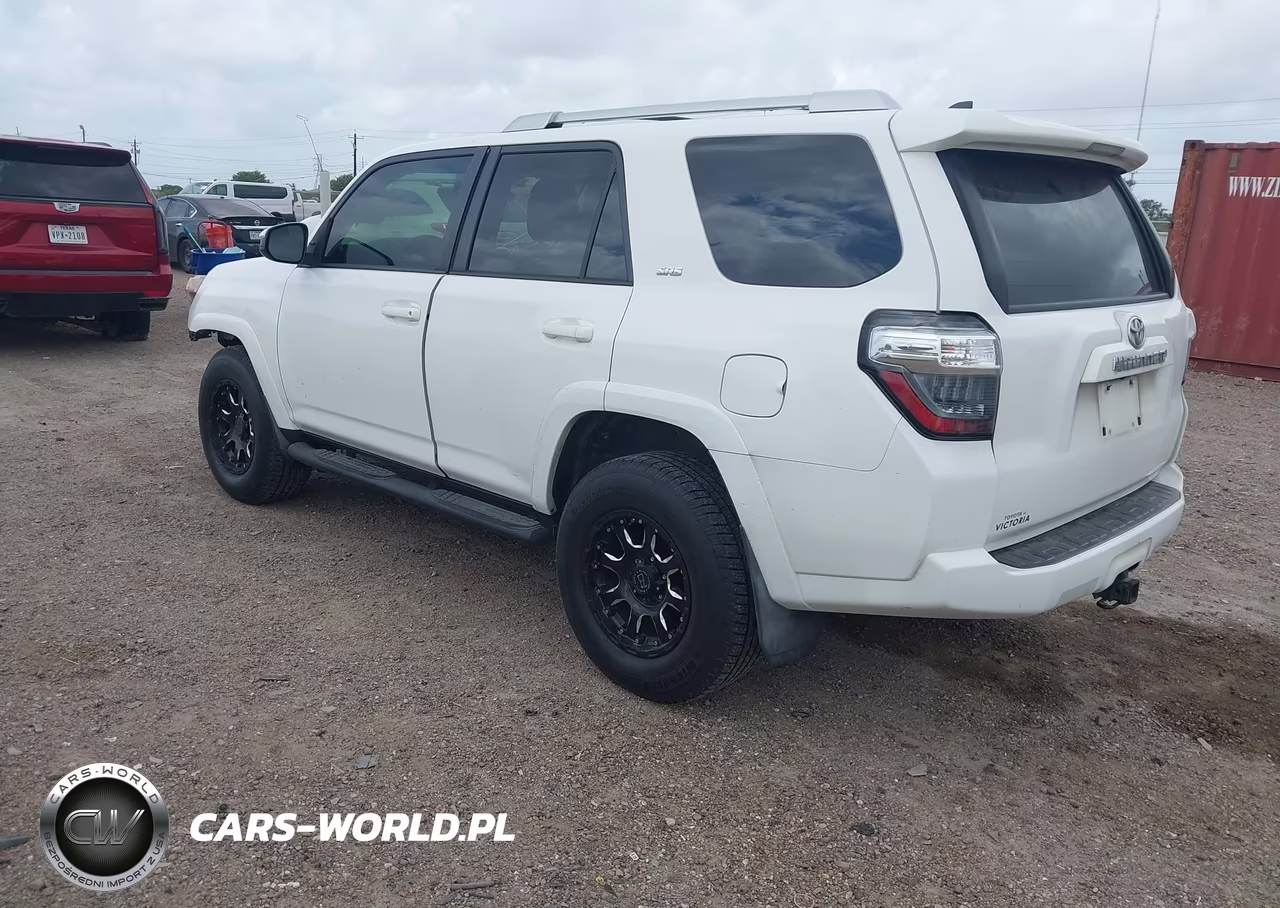 2018 Toyota 4Runner Sr5 VIN:JTEZU5JR3J5176370 - 3