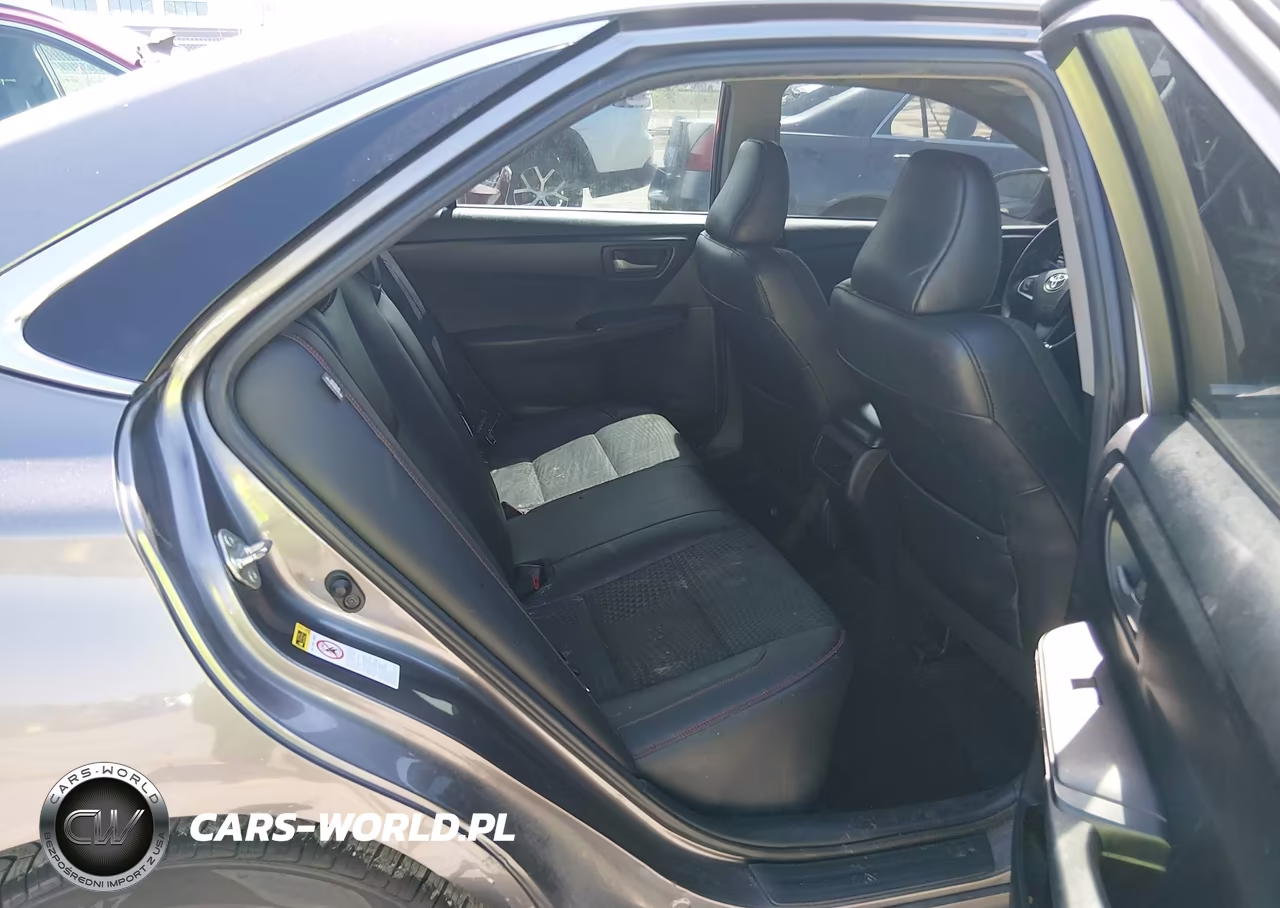 2015 Toyota Camry Se VIN:4T1BF1FK1FU031647 - 8