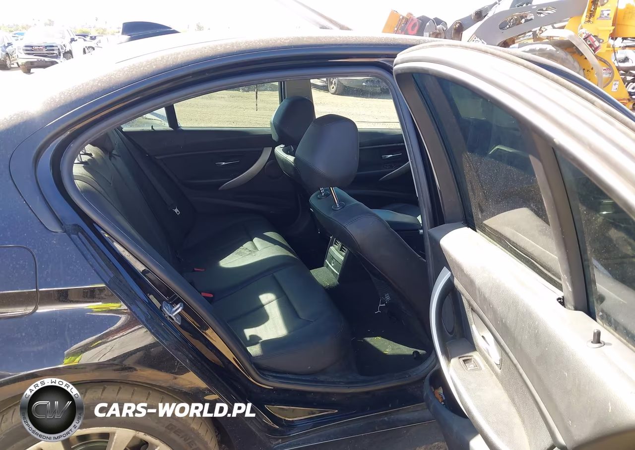 2018 BMW 320I VIN:WBA8A9C52JAH14168 - 8
