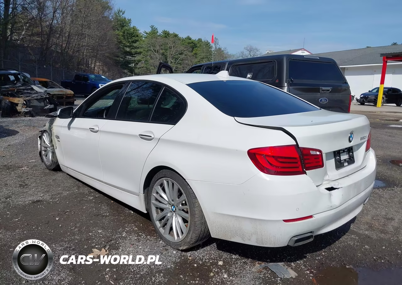 2011 BMW 550I xDrive VIN:WBAFU9C55BC786208 - 3