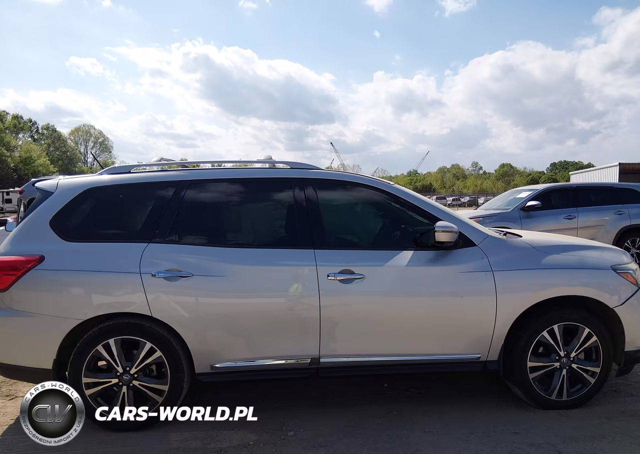 2017 Nissan Pathfinder Platinum VIN:5N1DR2MN8HC903950 - 14