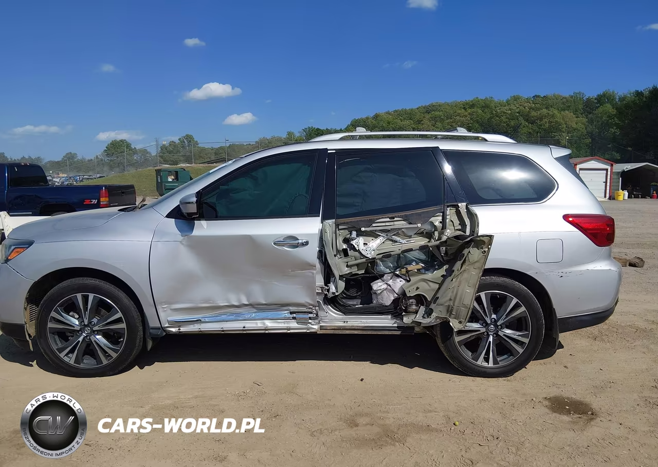 2017 Nissan Pathfinder Platinum VIN:5N1DR2MN8HC903950 - 15