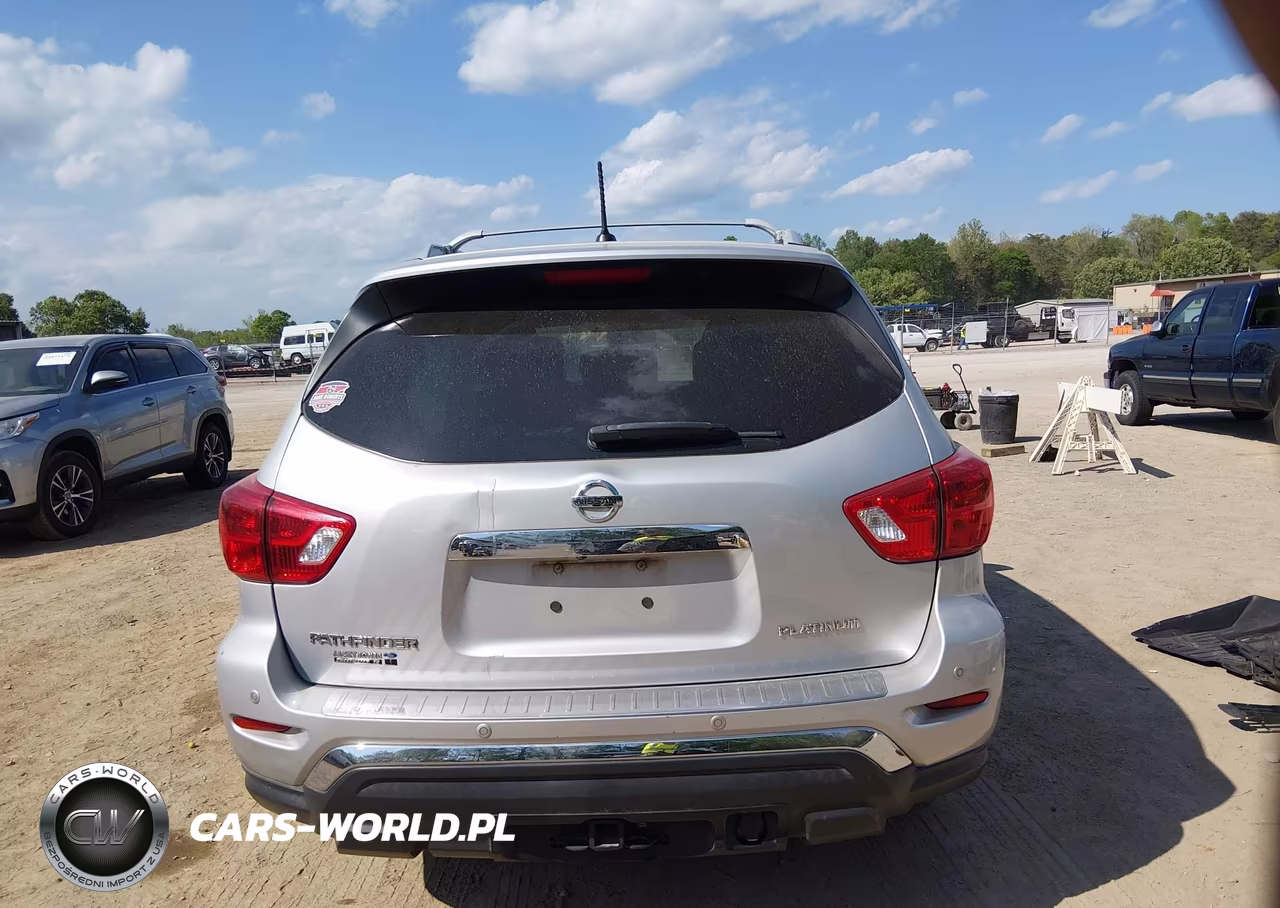2017 Nissan Pathfinder Platinum VIN:5N1DR2MN8HC903950 - 17