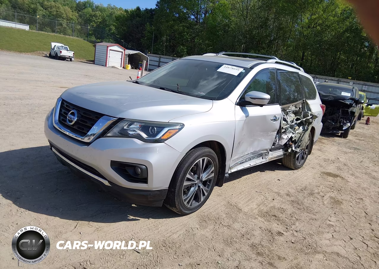 2017 Nissan Pathfinder Platinum VIN:5N1DR2MN8HC903950 - 2