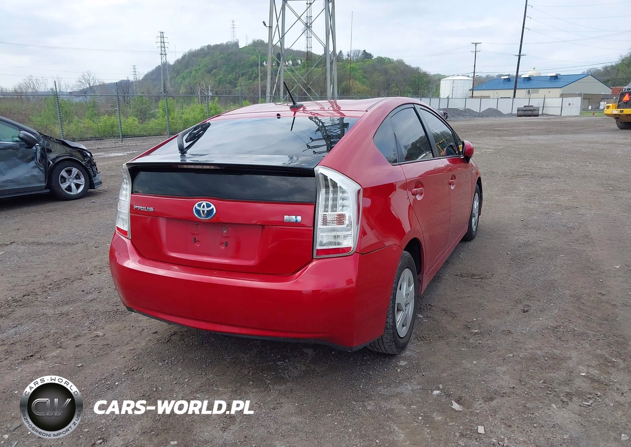 2010 Toyota Prius Iii VIN:JTDKN3DU0A0071127 - 4