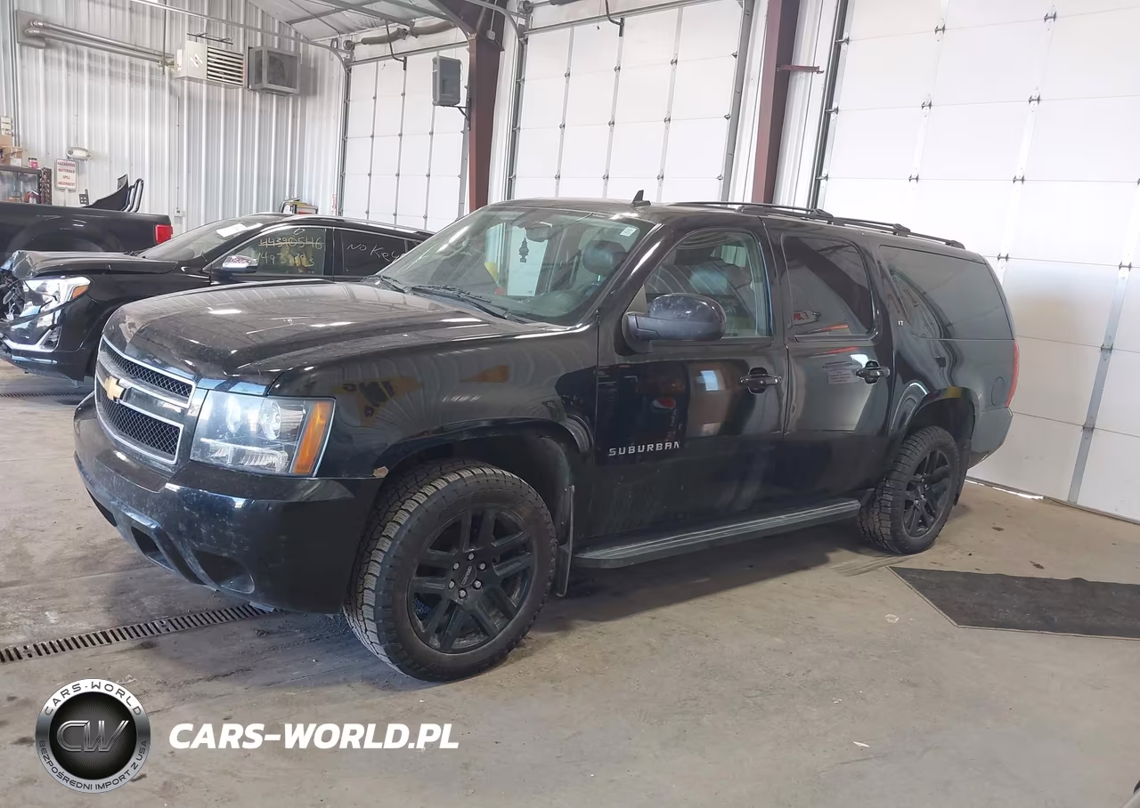 2012 Chevrolet Suburban 1500 Lt VIN:1GNSKJE75CR246161 - 14