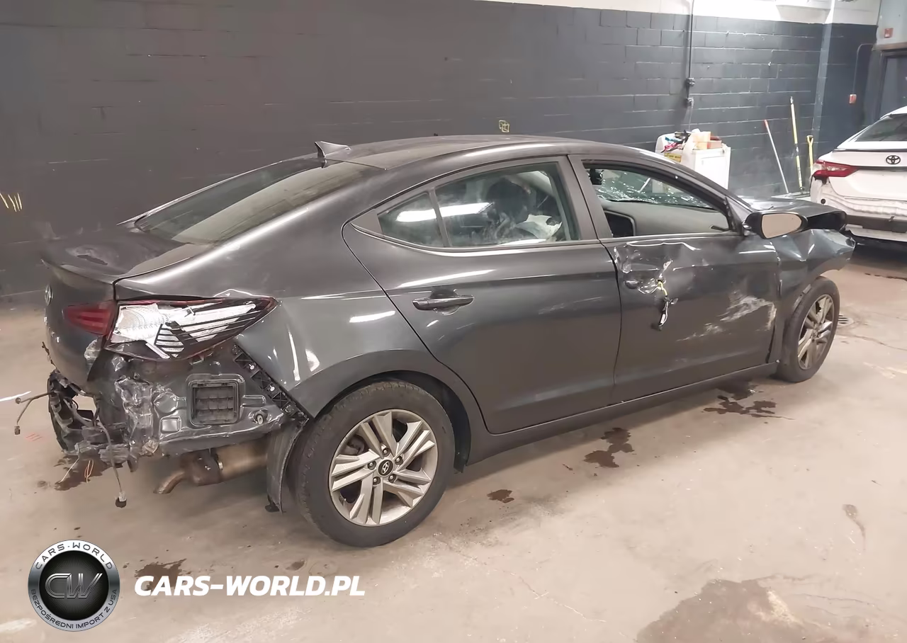 2020 Hyundai Elantra Value Edition VIN:5NPD84LF8LH626503 - 4