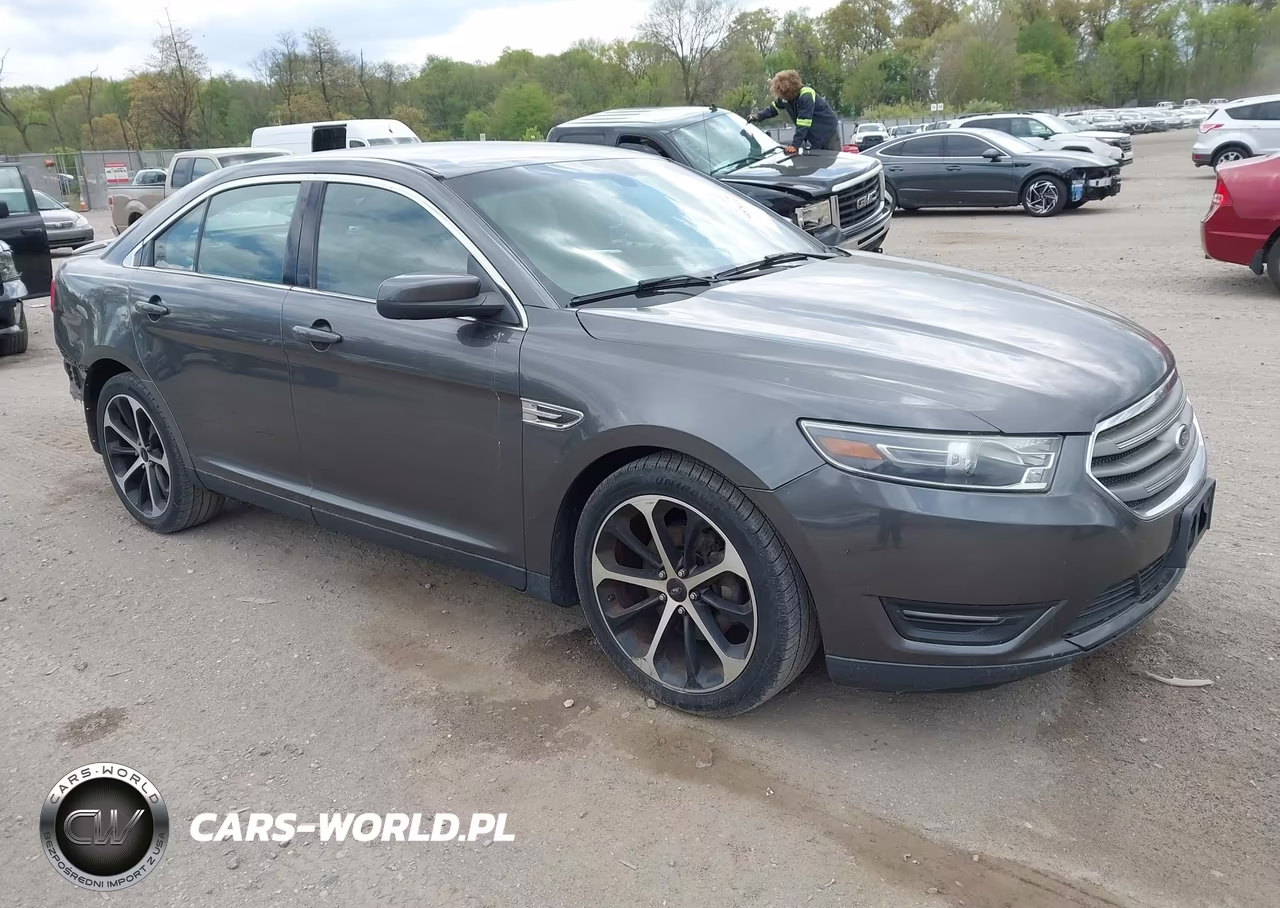 2015 Ford Taurus Sel