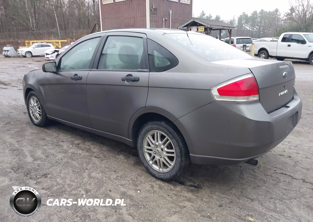 2009 Ford Focus Se VIN:1FAHP35N99W180566 - 3