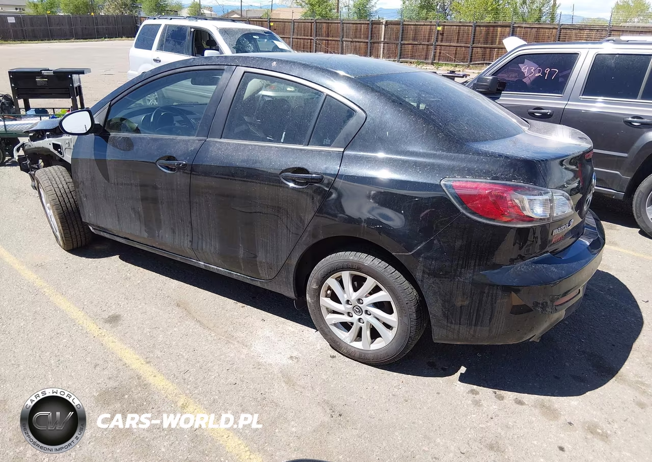 2013 Mazda Mazda3 I Touring VIN:JM1BL1V71D1776410 - 3