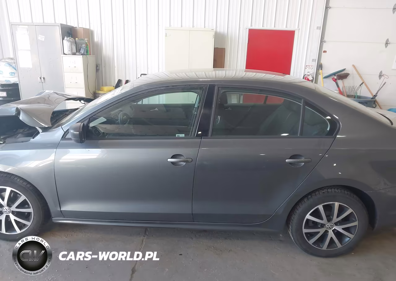 2013 Volkswagen Jetta 2.0L S VIN:3VW2K7AJ8DM274128 - 14