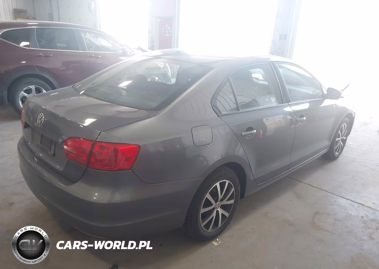 2013 Volkswagen Jetta 2.0L S VIN:3VW2K7AJ8DM274128 - 4