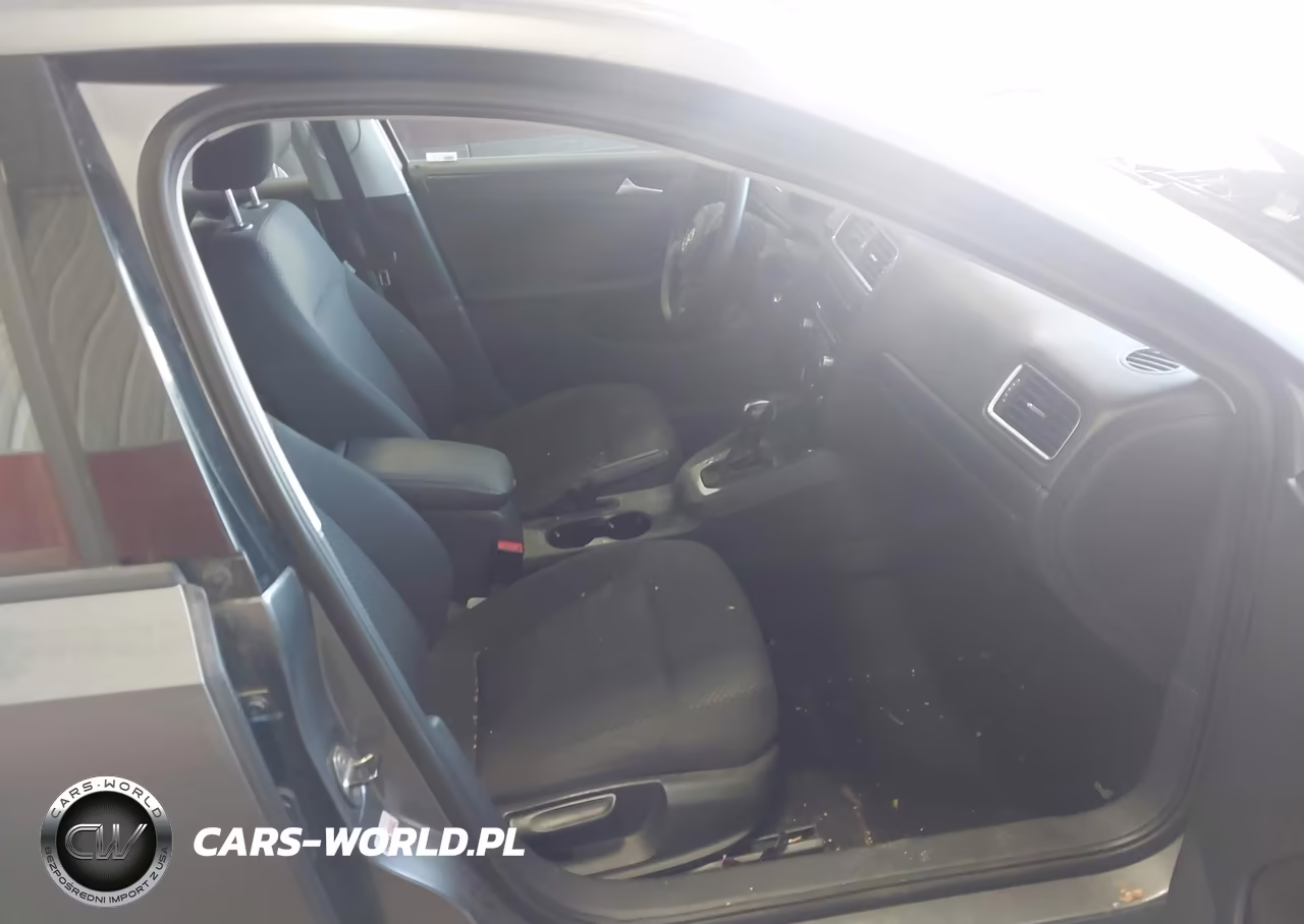 2013 Volkswagen Jetta 2.0L S VIN:3VW2K7AJ8DM274128 - 5