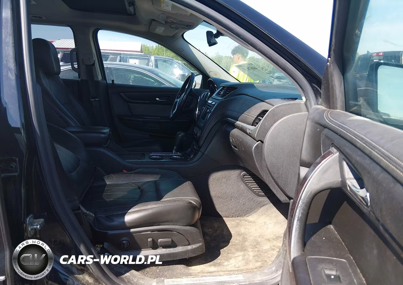 2017 Chevrolet Traverse Premier VIN:1GNKVJKD8HJ337710 - 5