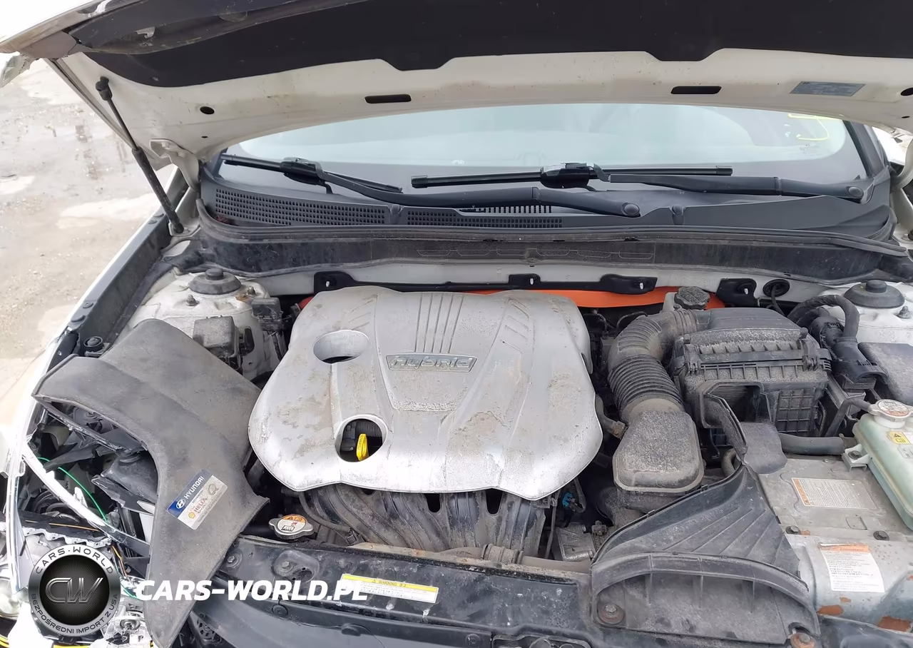 2013 Hyundai Sonata Hybrid Limited VIN:KMHEC4A47DA090460 - 10